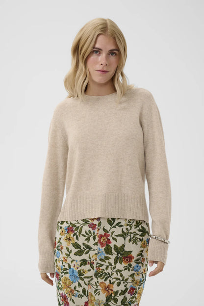 CUtaia Arrow Pullover